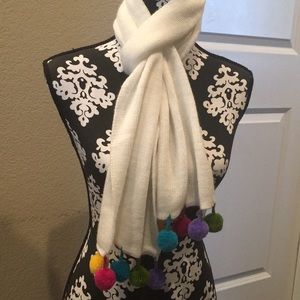 Peruvian alpaca blend Pom pom scarf